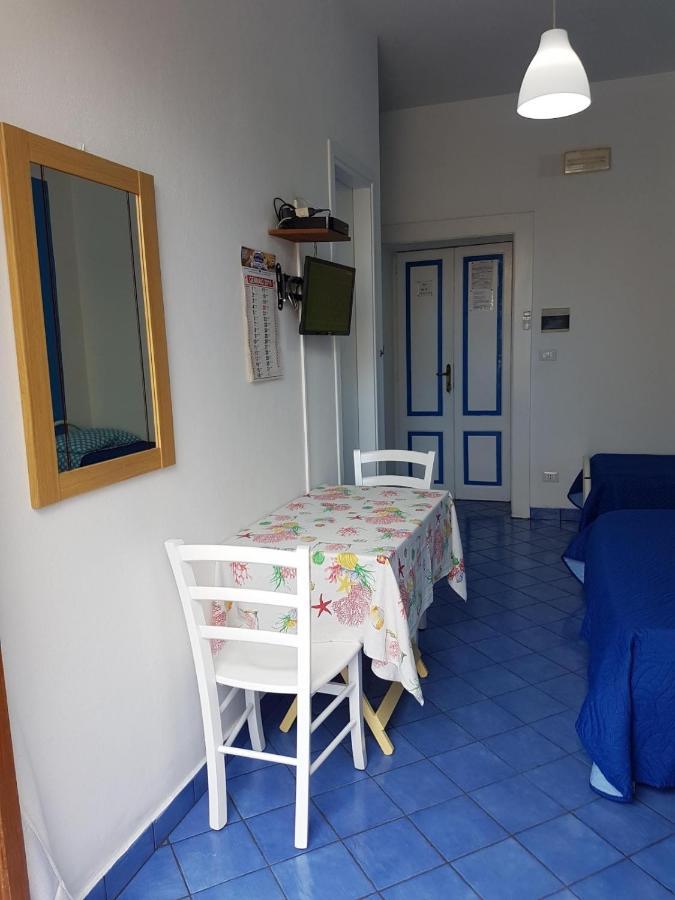 Lipari Centro Storico Flat 6 Mins From Portアパートメント エクステリア 写真