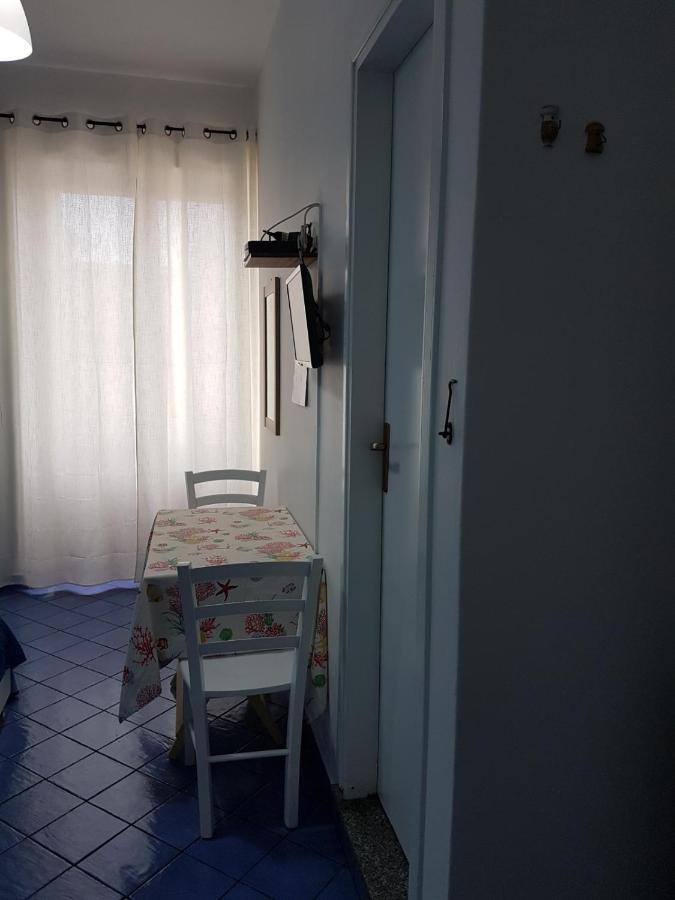 Lipari Centro Storico Flat 6 Mins From Portアパートメント エクステリア 写真